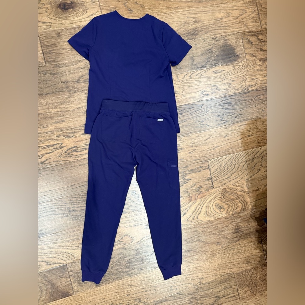 Figs purple joggers scrub set
